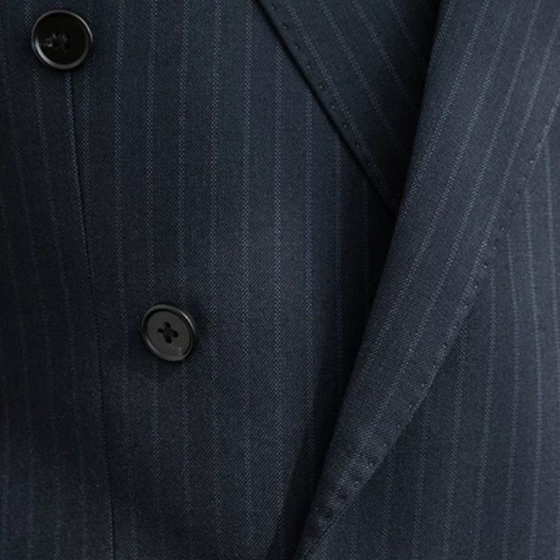 Terno Transpassado Masculino, costume transpassado risca de giz, Costume transpassado, costume social masculino, costume slim masculino, costume risca de giz masculino, costume para casamento, Costume masculino transpassado, costume masculino para eventos, costume azul marinho masculino