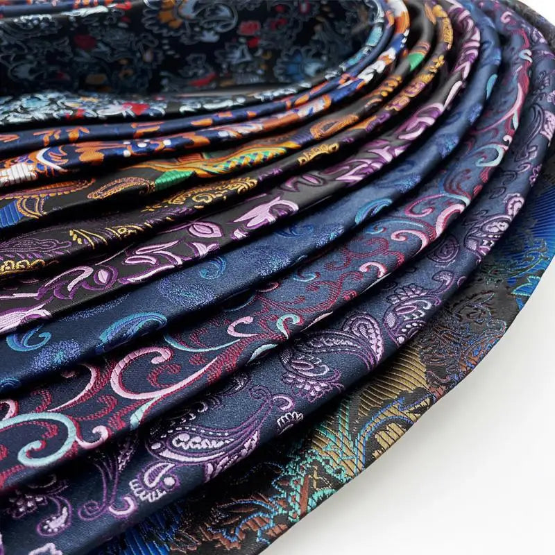 Gravata, gravata estampada, gravata poliéster, gravata estampada colorida, gravata colorida, gravata listrada, gravata floral