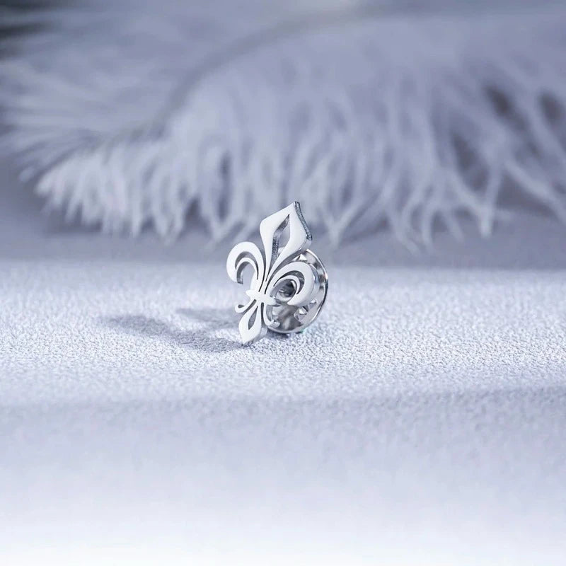 Broche para Terno Masculino Flor de Lis Maximus