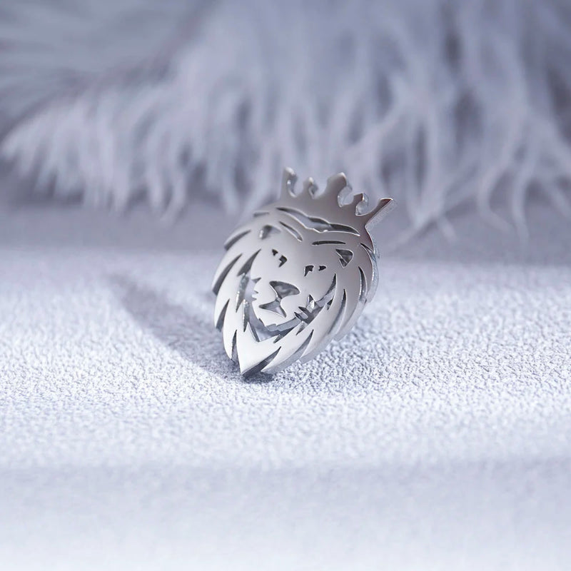 Broche, broche para terno, broche masculino, broche para terno masculino, broche de leão, broche de leão com coroa