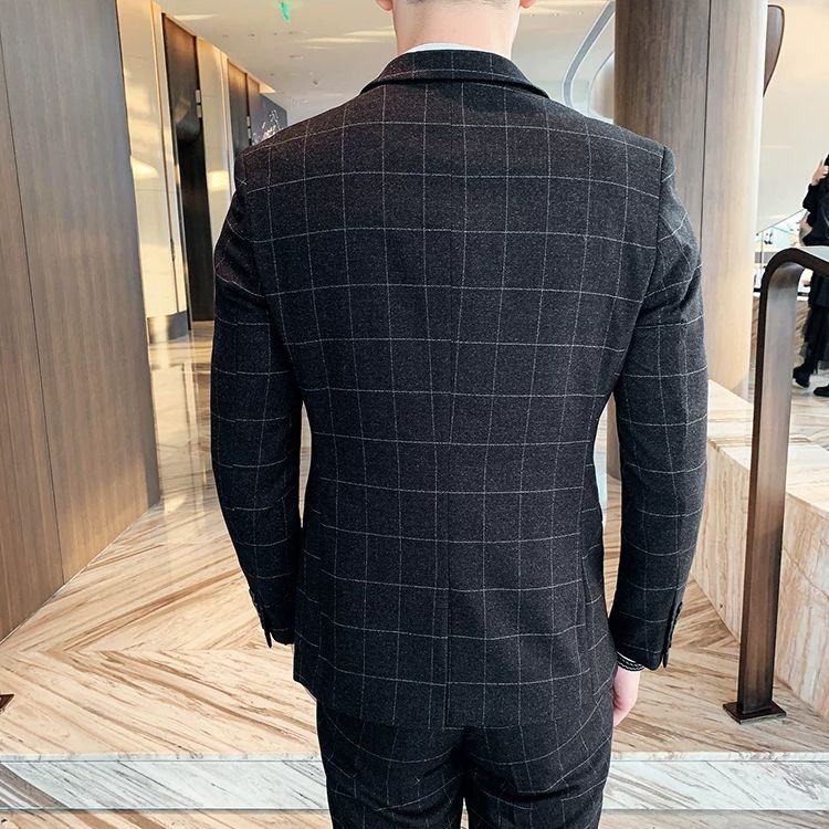 terno masculino slim transpassado xadrez, terno 3 peças xadrez transpassado masculino, terno masculino slim fit transpassado moderno, terno social masculino xadrez completo, terno masculino duplo abotoamento xadrez