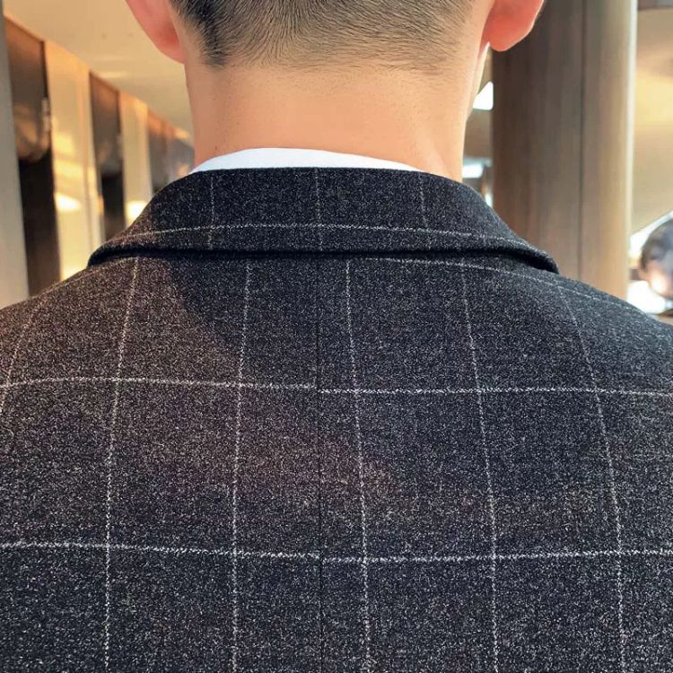 terno masculino slim transpassado xadrez, terno 3 peças xadrez transpassado masculino, terno masculino slim fit transpassado moderno, terno social masculino xadrez completo, terno masculino duplo abotoamento xadrez