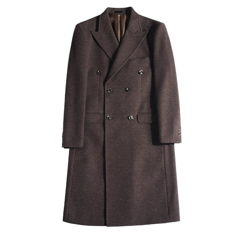sobretudo masculino, casaco longo masculino, sobretudo transpassado, sobretudo slim fit, casaco inverno masculino, sobretudo marrom, trench coat masculino, sobretudo alfaiataria, casaco formal masculino, Mr. Maximus, moda masculina inverno