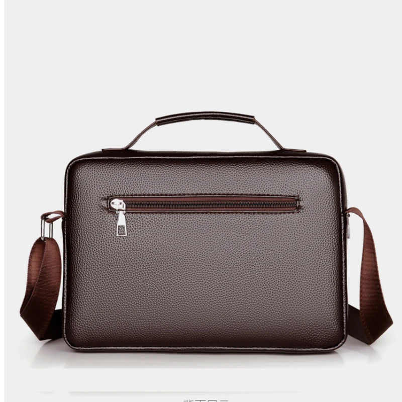 Bolsa Transversal Masculina de Couro Classic Maximus